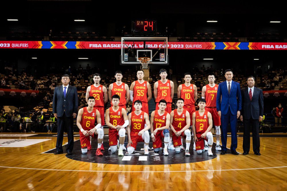 想起苏守德关键时刻落井下石，苏守道就满肚子恨意，心情自然不会好。
